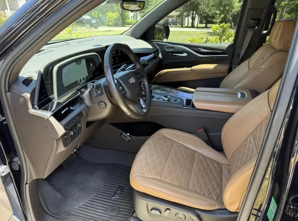 2021 Cadillac Escalade 5th Gen - Image 2 of 7