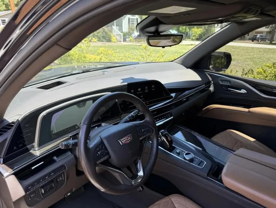 2021 Cadillac Escalade 5th Gen - Image 4 of 7