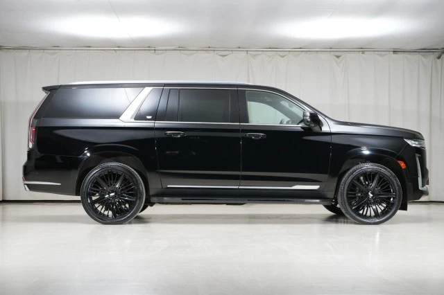 2021 Cadillac Escalade 5th Gen - Image 17 of 21