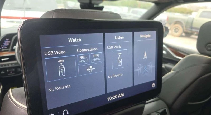2021 Cadillac Escalade 5th Gen - Image 11 of 12