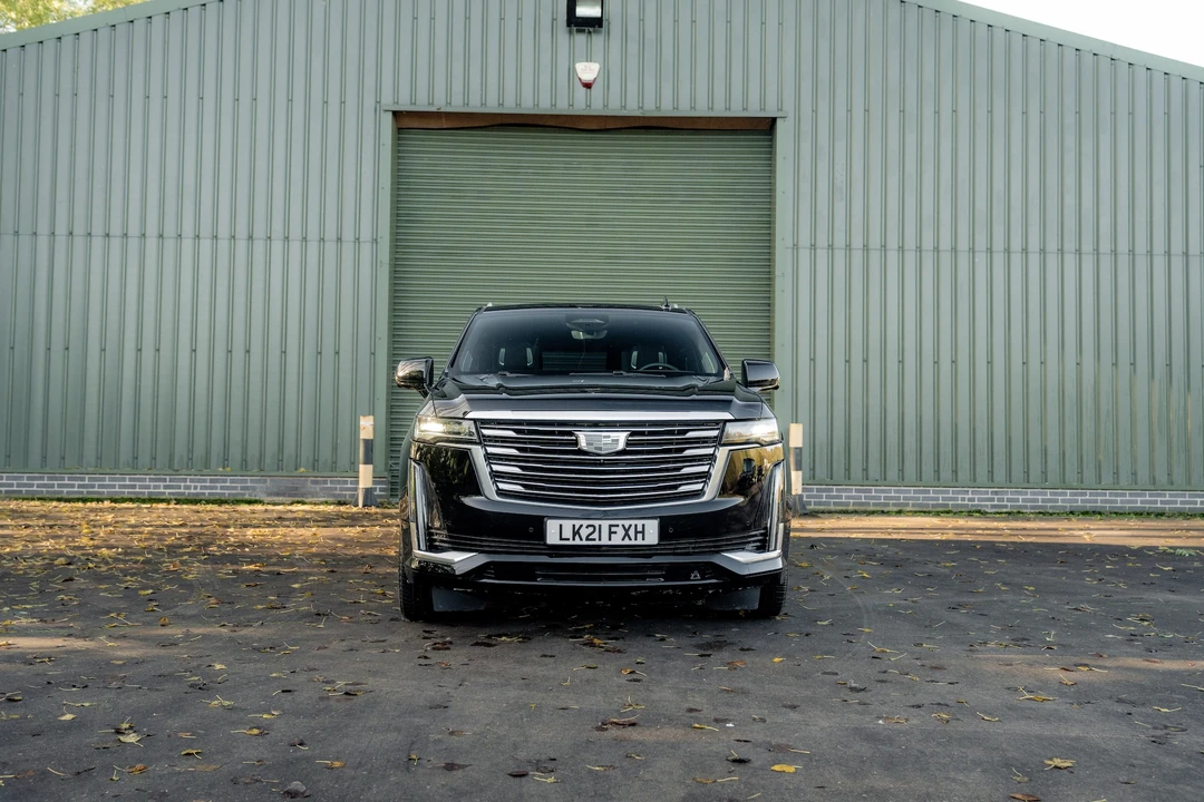2021 Cadillac Escalade 5th Gen - Image 3 of 31