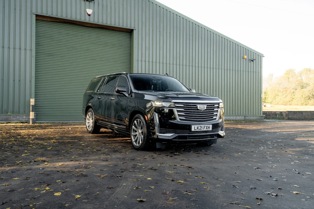 2021 Cadillac Escalade 5th Gen - Image 10 of 31