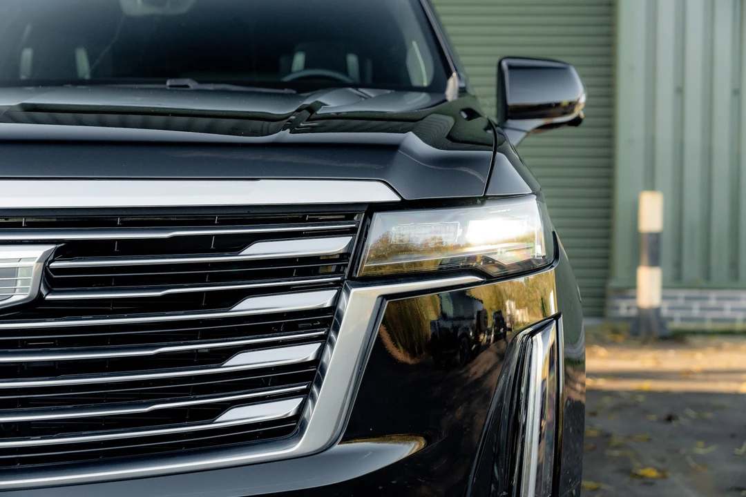 2021 Cadillac Escalade 5th Gen - Image 23 of 31