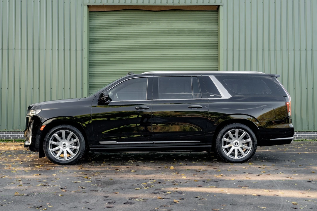 2021 Cadillac Escalade 5th Gen - Image 5 of 31