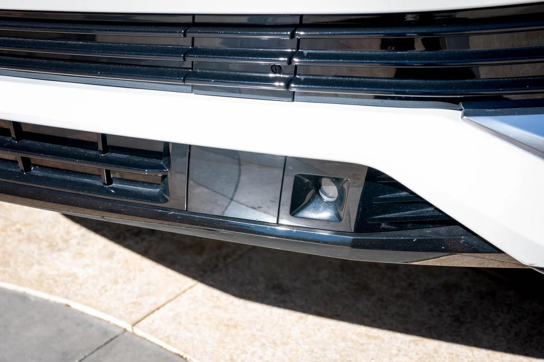 2021 Cadillac Escalade 5th Gen - Image 11 of 31