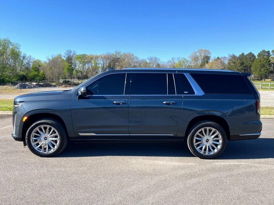 2021 Cadillac Escalade 5th Gen - Image 7 of 31