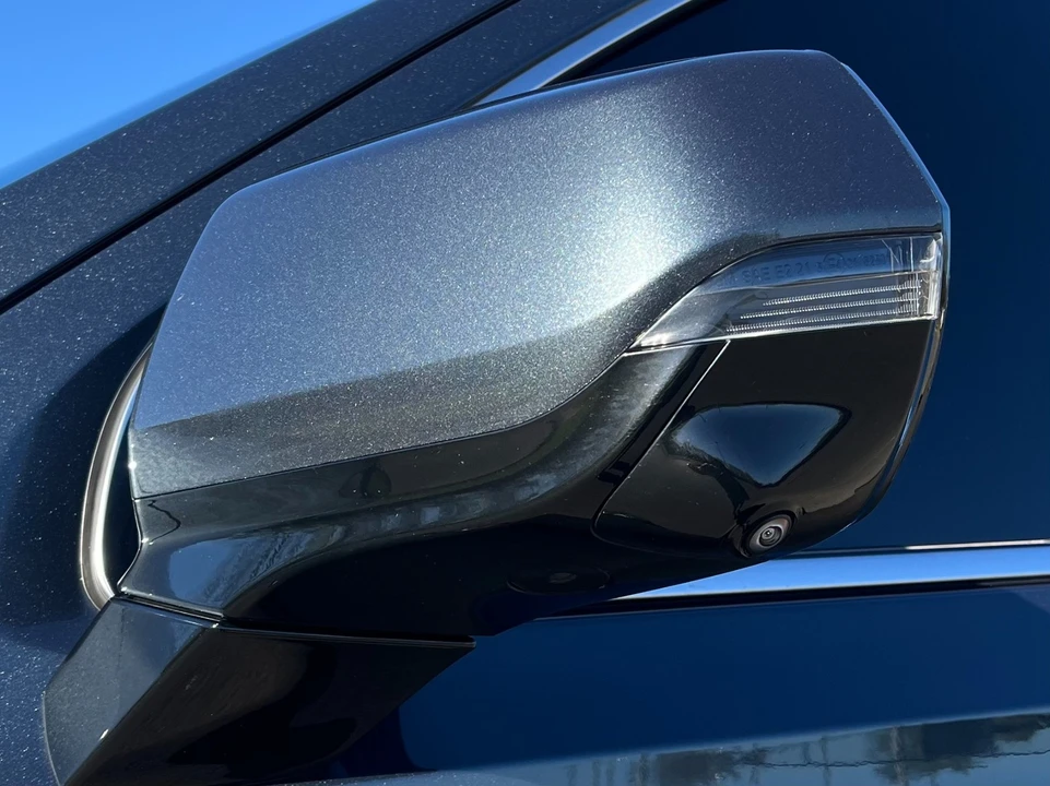 2021 Cadillac Escalade 5th Gen - Image 9 of 31
