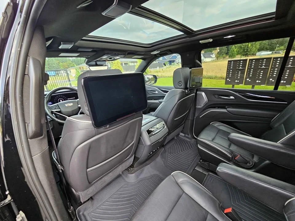 2021 Cadillac Escalade 5th Gen - Image 19 of 20