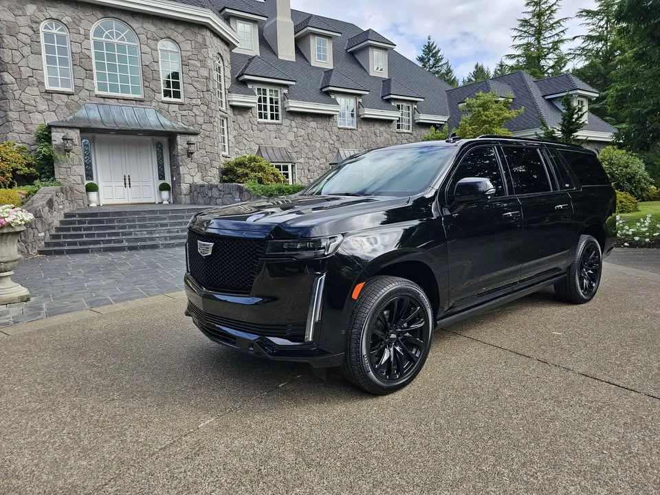2021 Cadillac Escalade 5th Gen - Image 2 of 20