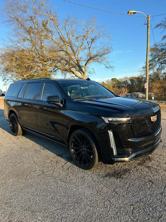 2021 Cadillac Escalade 5th Gen - Image 3 of 13