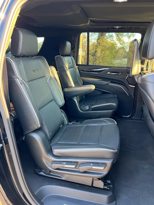 2021 Cadillac Escalade 5th Gen - Image 11 of 13