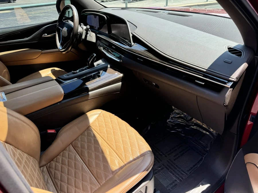 2021 Cadillac Escalade 5th Gen - Image 8 of 12