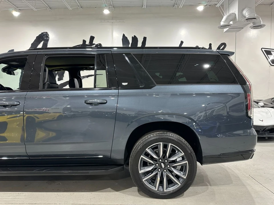 2021 Cadillac Escalade 5th Gen - Image 7 of 12