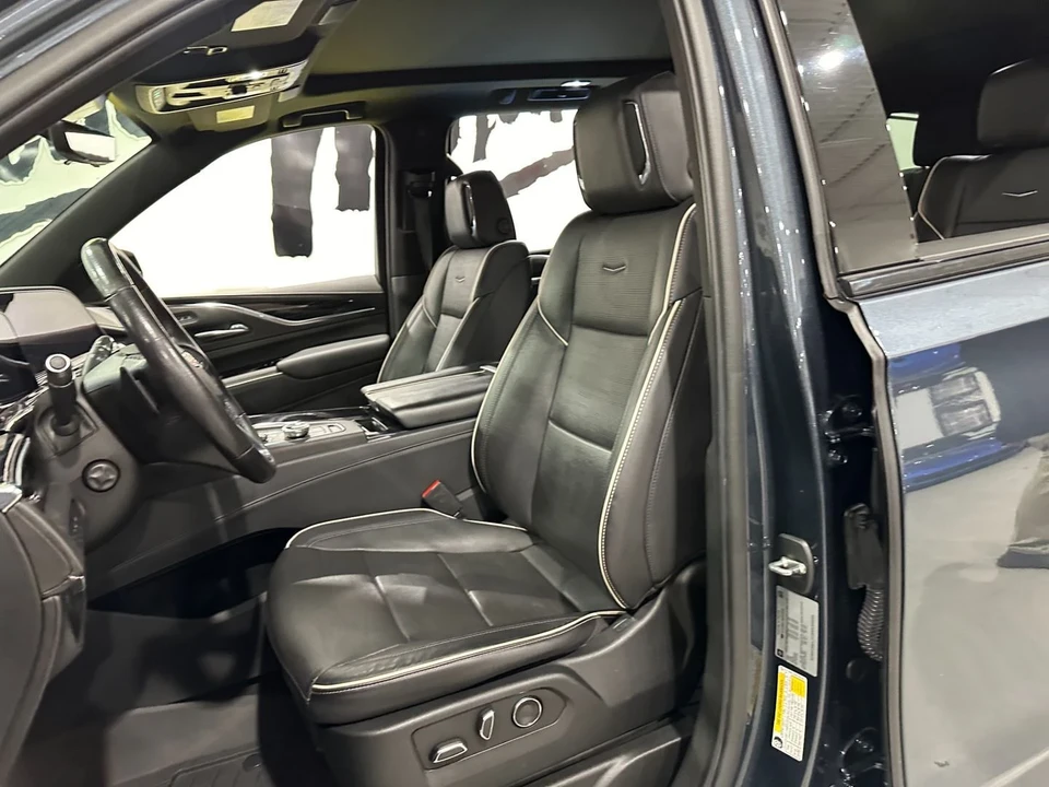 2021 Cadillac Escalade 5th Gen - Image 12 of 12