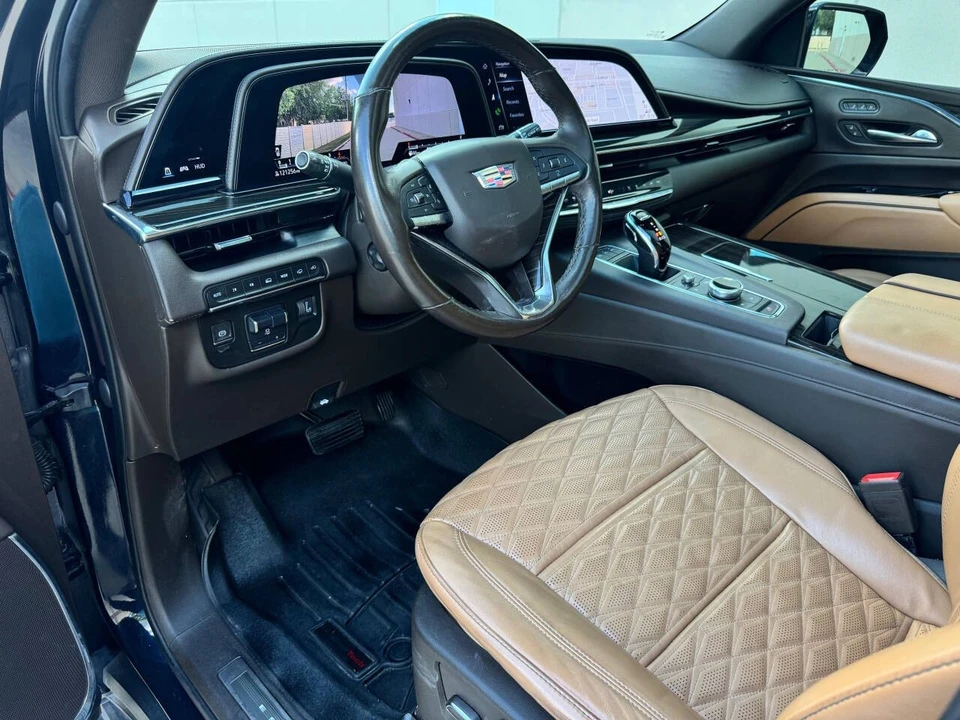 2021 Cadillac Escalade 5th Gen - Image 9 of 12