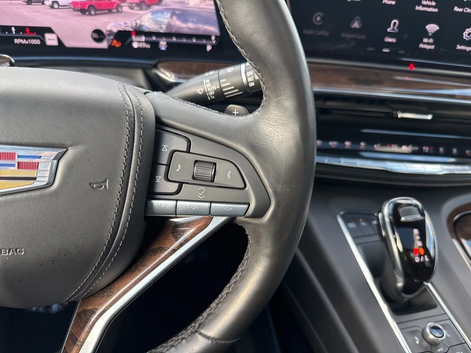 2021 Cadillac Escalade 5th Gen - Image 18 of 21