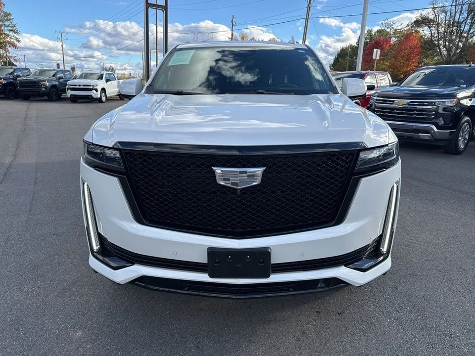 2021 Cadillac Escalade 5th Gen - Image 8 of 12