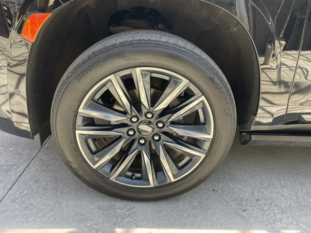 2021 Cadillac Escalade 5th Gen - Image 16 of 21