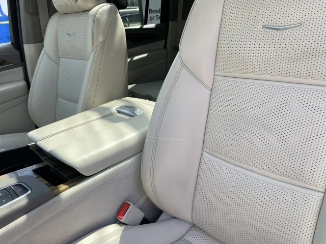 2021 Cadillac Escalade 5th Gen - Image 20 of 21