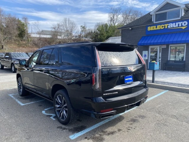 2021 Cadillac Escalade 5th Gen - Image 8 of 21