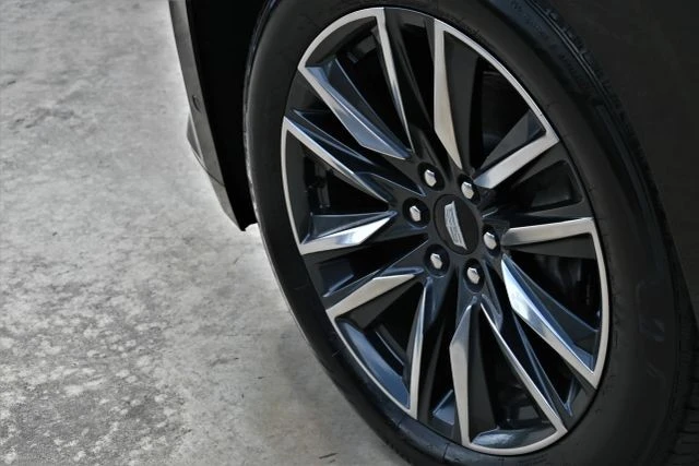 2021 Cadillac Escalade 5th Gen - Image 9 of 21