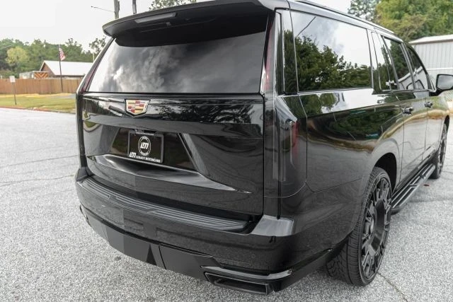 2021 Cadillac Escalade 5th Gen - Image 14 of 21