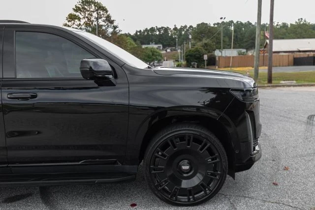 2021 Cadillac Escalade 5th Gen - Image 10 of 21