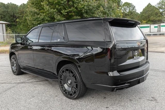 2021 Cadillac Escalade 5th Gen - Image 16 of 21