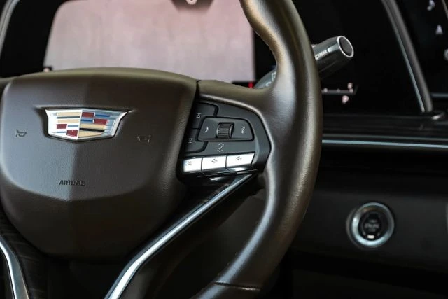 2021 Cadillac Escalade 5th Gen - Image 20 of 21