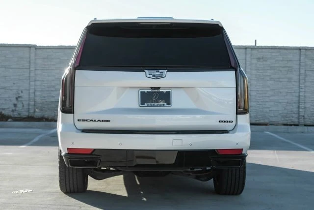 2021 Cadillac Escalade 5th Gen - Image 9 of 21