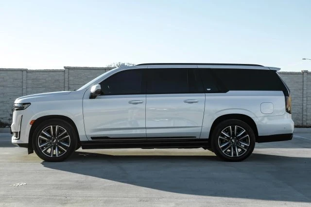 2021 Cadillac Escalade 5th Gen - Image 11 of 21