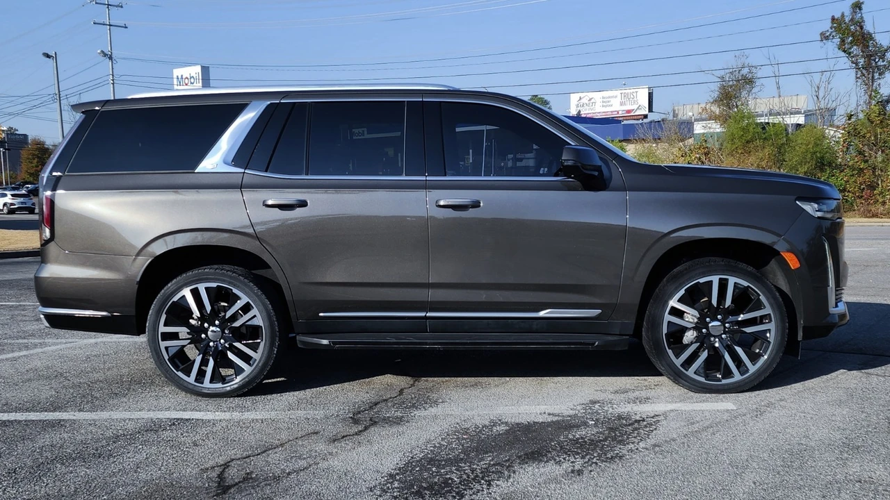 2021 Cadillac Escalade 5th Gen - Image 3 of 7