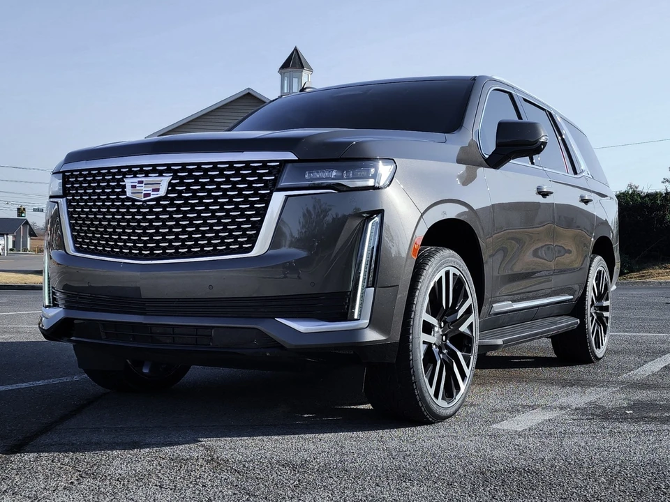 2021 Cadillac Escalade 5th Gen - Image 2 of 7