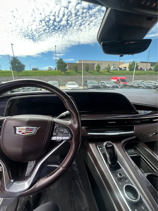 2021 Cadillac Escalade 5th Gen - Image 7 of 11