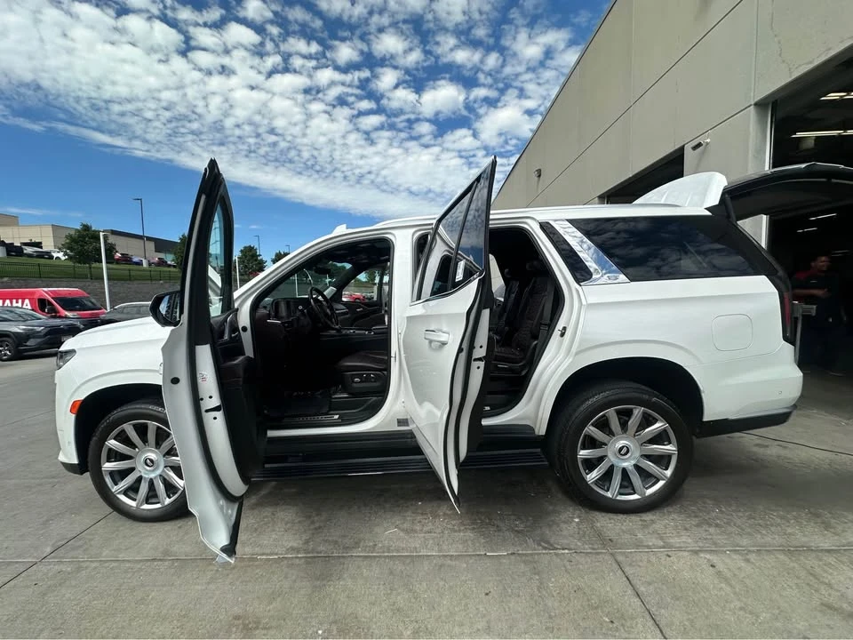 2021 Cadillac Escalade 5th Gen - Image 4 of 11