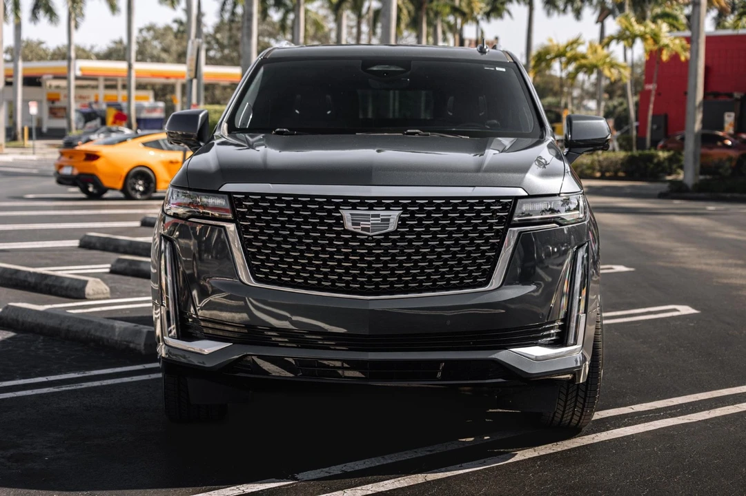 2021 Cadillac Escalade 5th Gen - Image 20 of 21