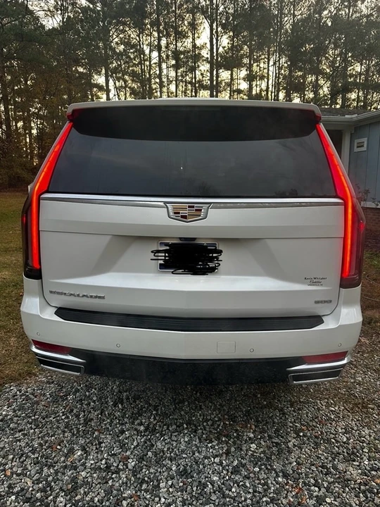 2021 Cadillac Escalade 5th Gen - Image 4 of 9