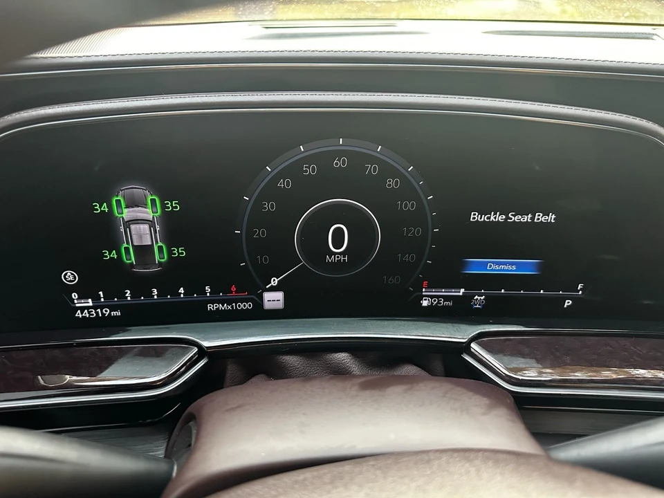 2021 Cadillac Escalade 5th Gen - Image 5 of 9