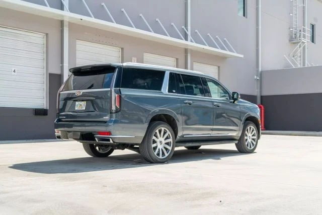 2021 Cadillac Escalade 5th Gen - Image 5 of 21