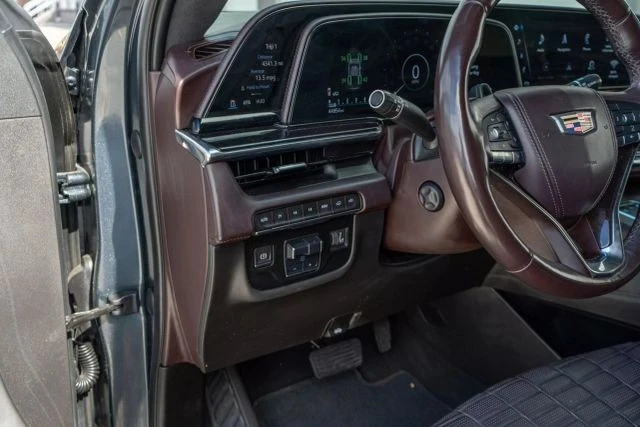 2021 Cadillac Escalade 5th Gen - Image 10 of 21