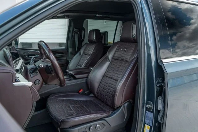 2021 Cadillac Escalade 5th Gen - Image 12 of 21