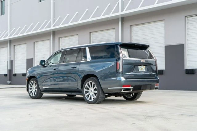 2021 Cadillac Escalade 5th Gen - Image 3 of 21