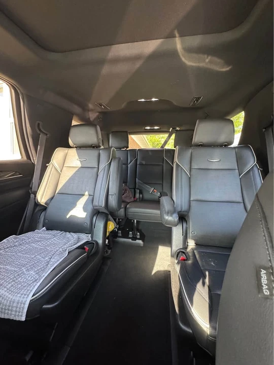 2021 Cadillac Escalade 5th Gen - Image 6 of 8