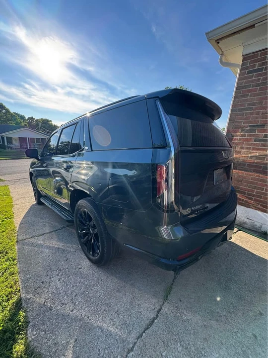 2021 Cadillac Escalade 5th Gen - Image 5 of 8