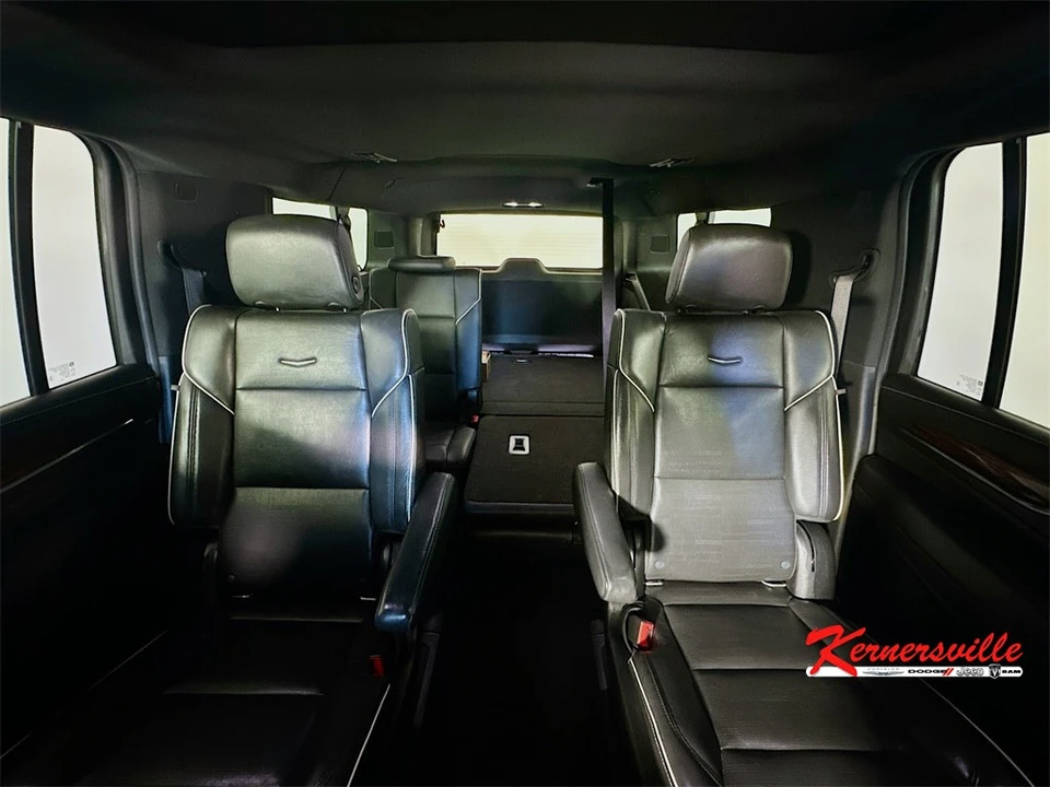2021 Cadillac Escalade 5th Gen - Image 13 of 21