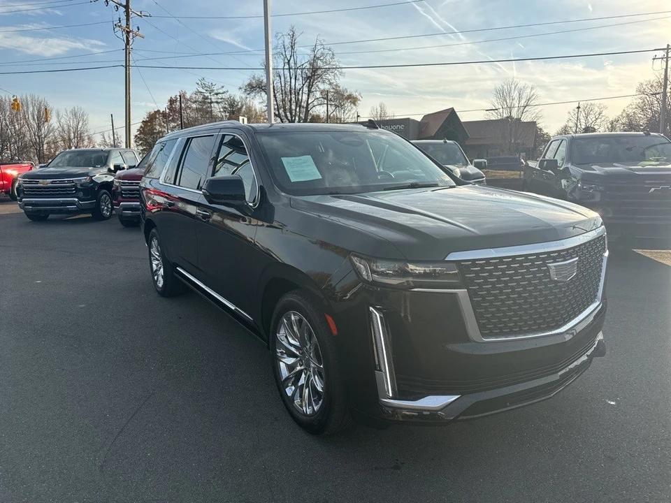 2021 Cadillac Escalade 5th Gen - Image 7 of 12