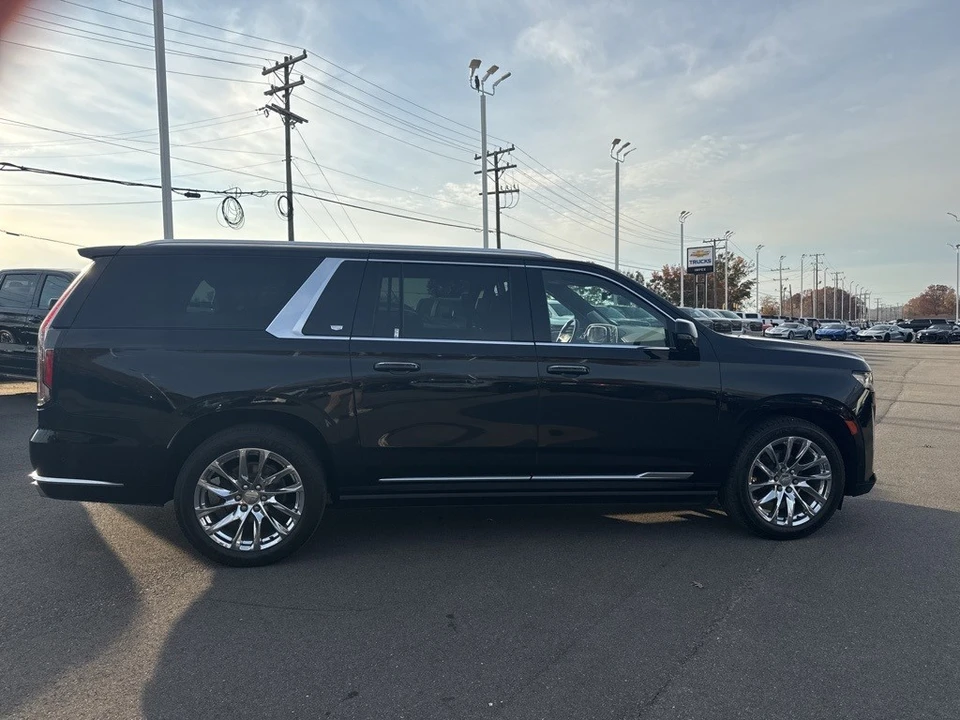 2021 Cadillac Escalade 5th Gen - Image 6 of 12