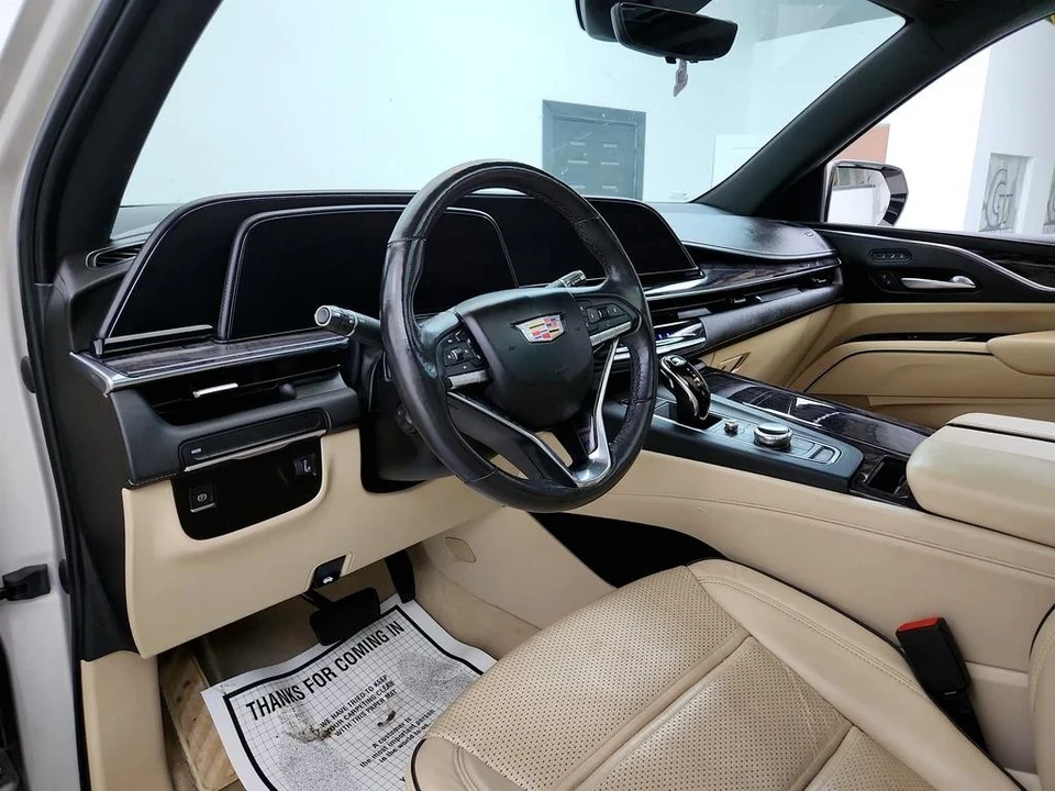 2021 Cadillac Escalade 5th Gen - Image 11 of 21
