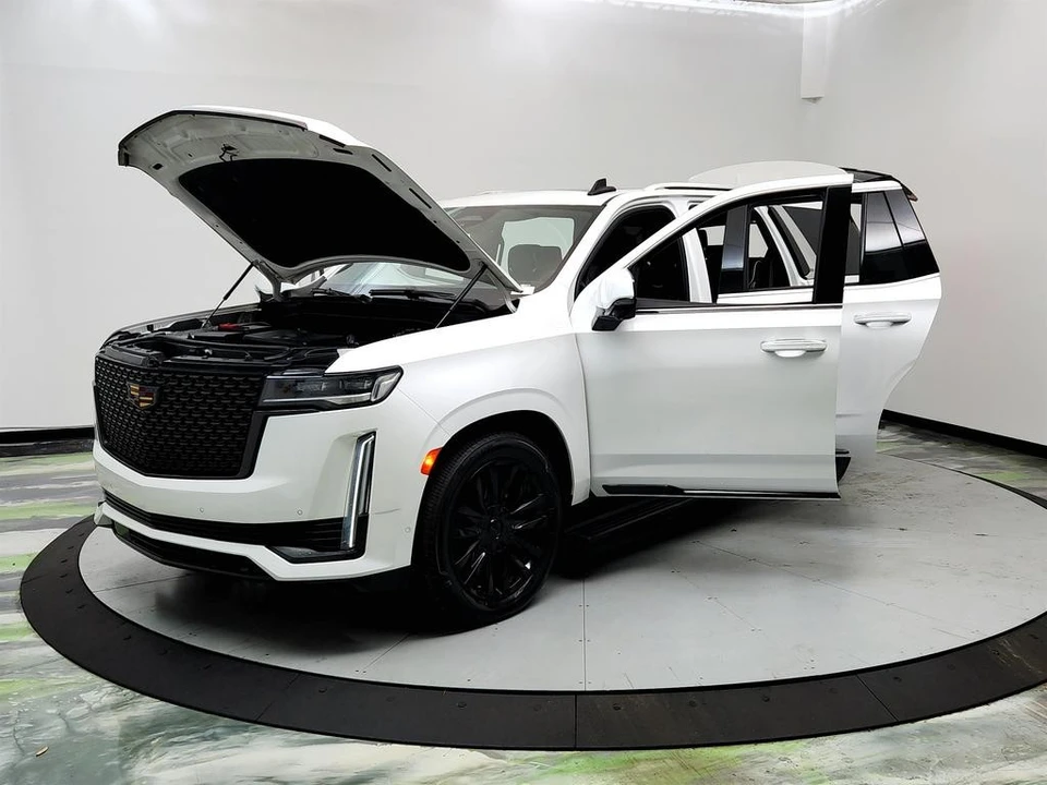 2021 Cadillac Escalade 5th Gen - Image 9 of 21