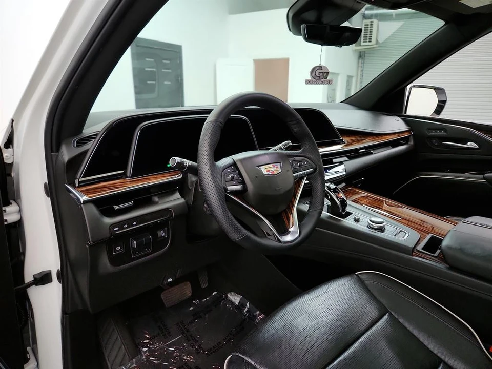 2021 Cadillac Escalade 5th Gen - Image 13 of 21